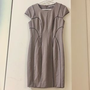 Chic tan Marc New York dress w dark brown piping